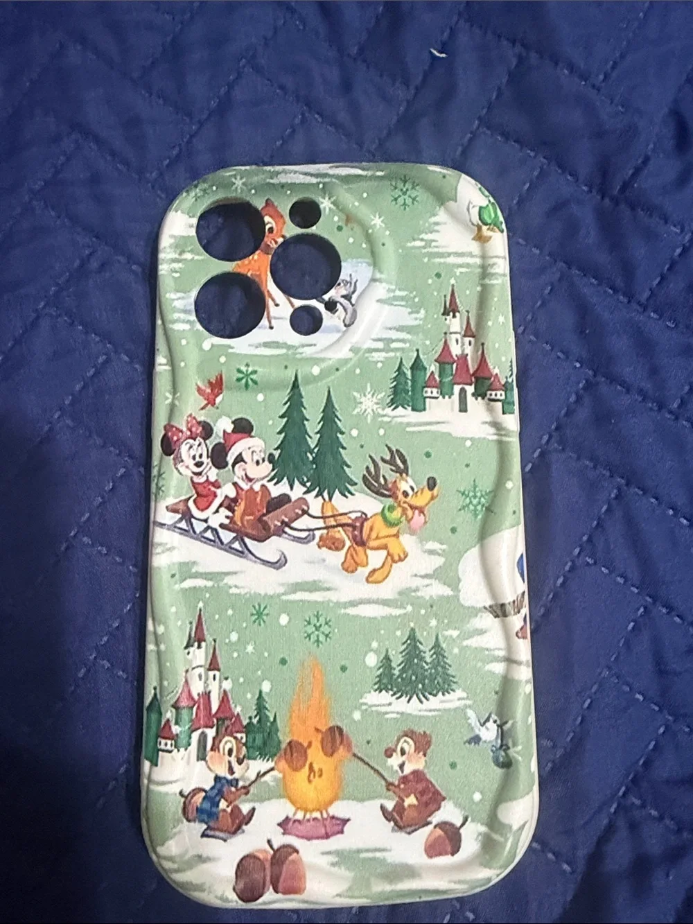 Disney-Inspired Green Holiday Pattern iPhone 15 Case
